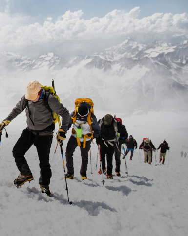 Mountain climbing in Huaraz